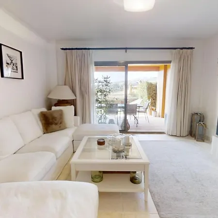 Appartement Luxury Ground Floor With Facilities